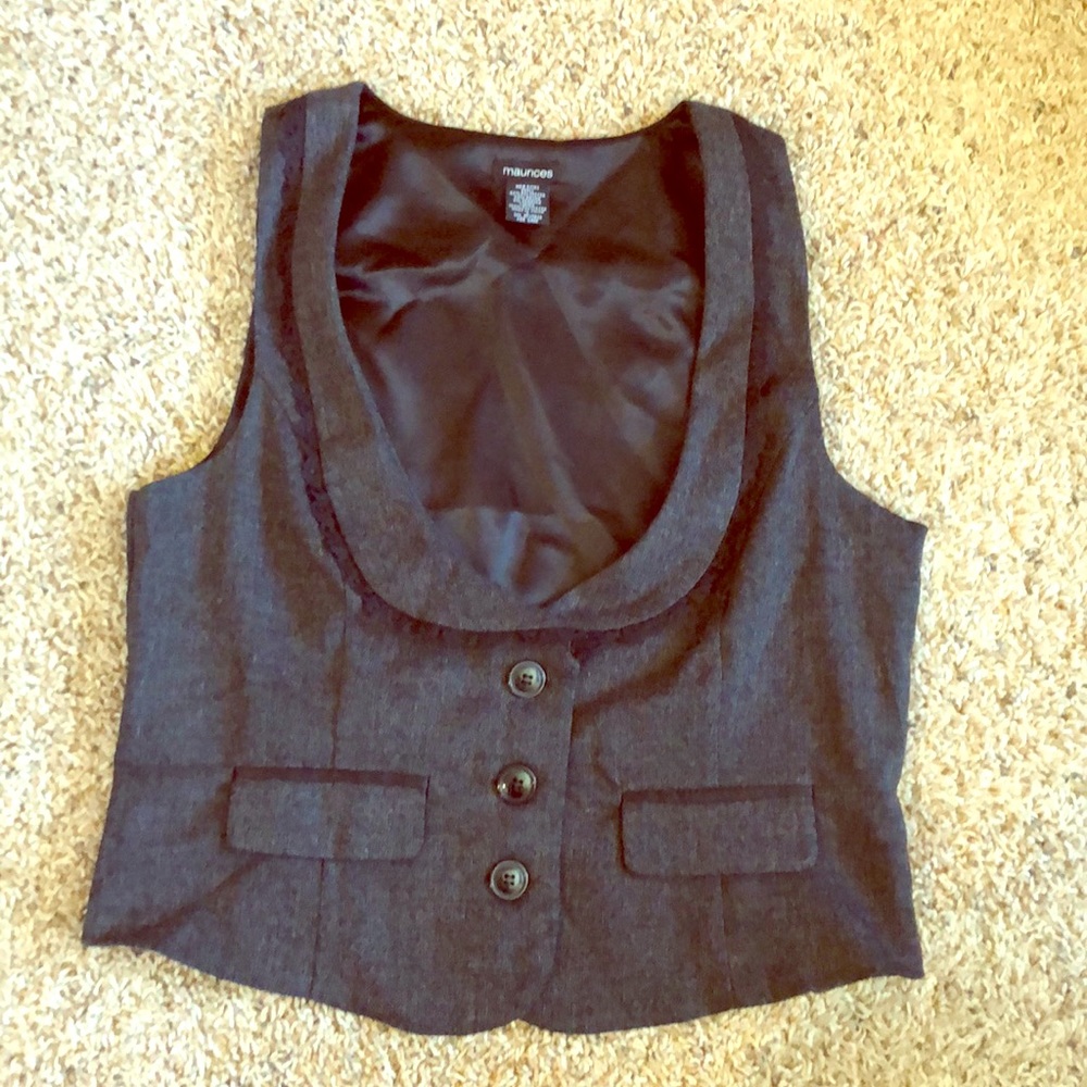 Maurice grey vest